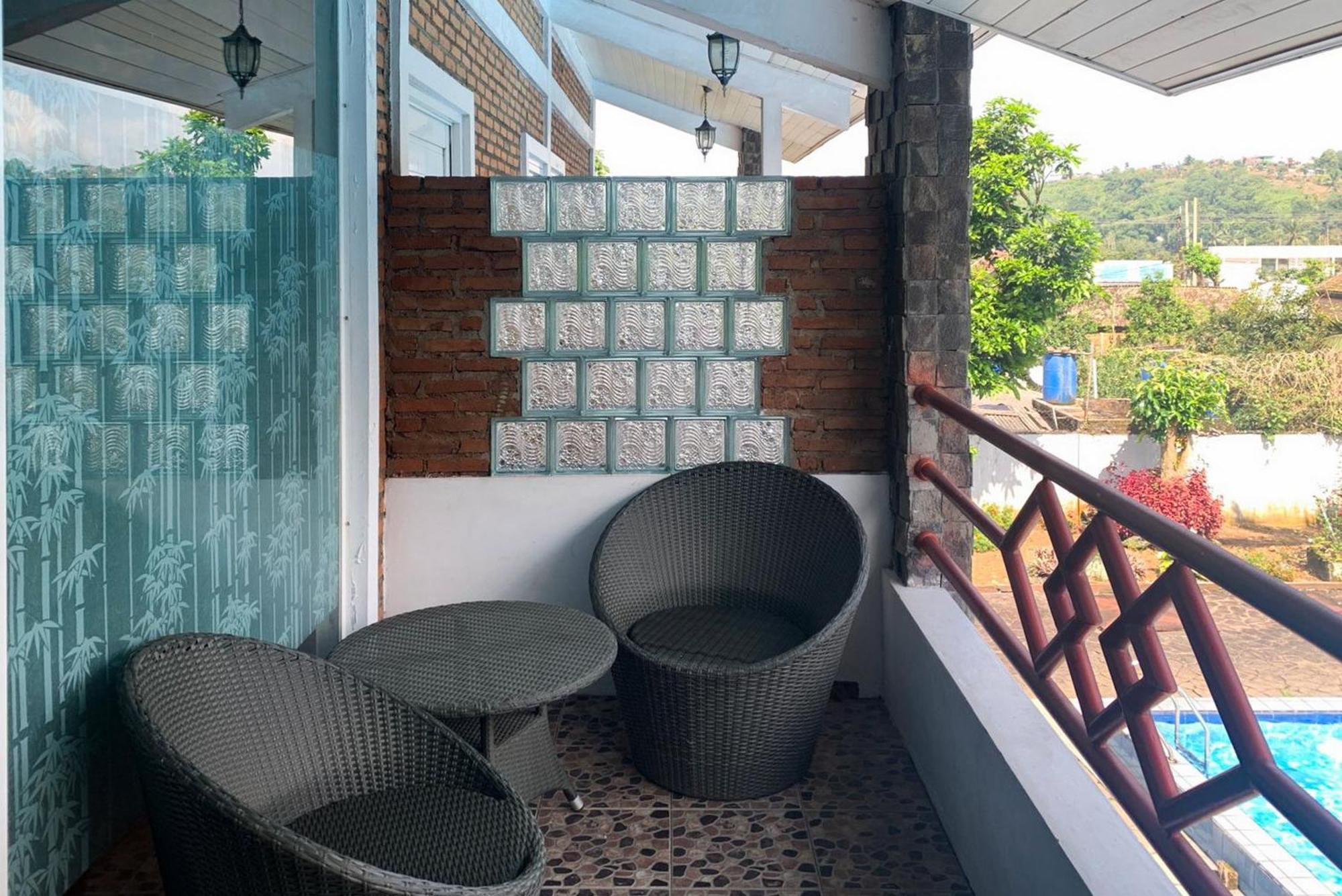 Urbanview Hotel Villa Q Gisting Bandjarnegeri Eksteriør bilde