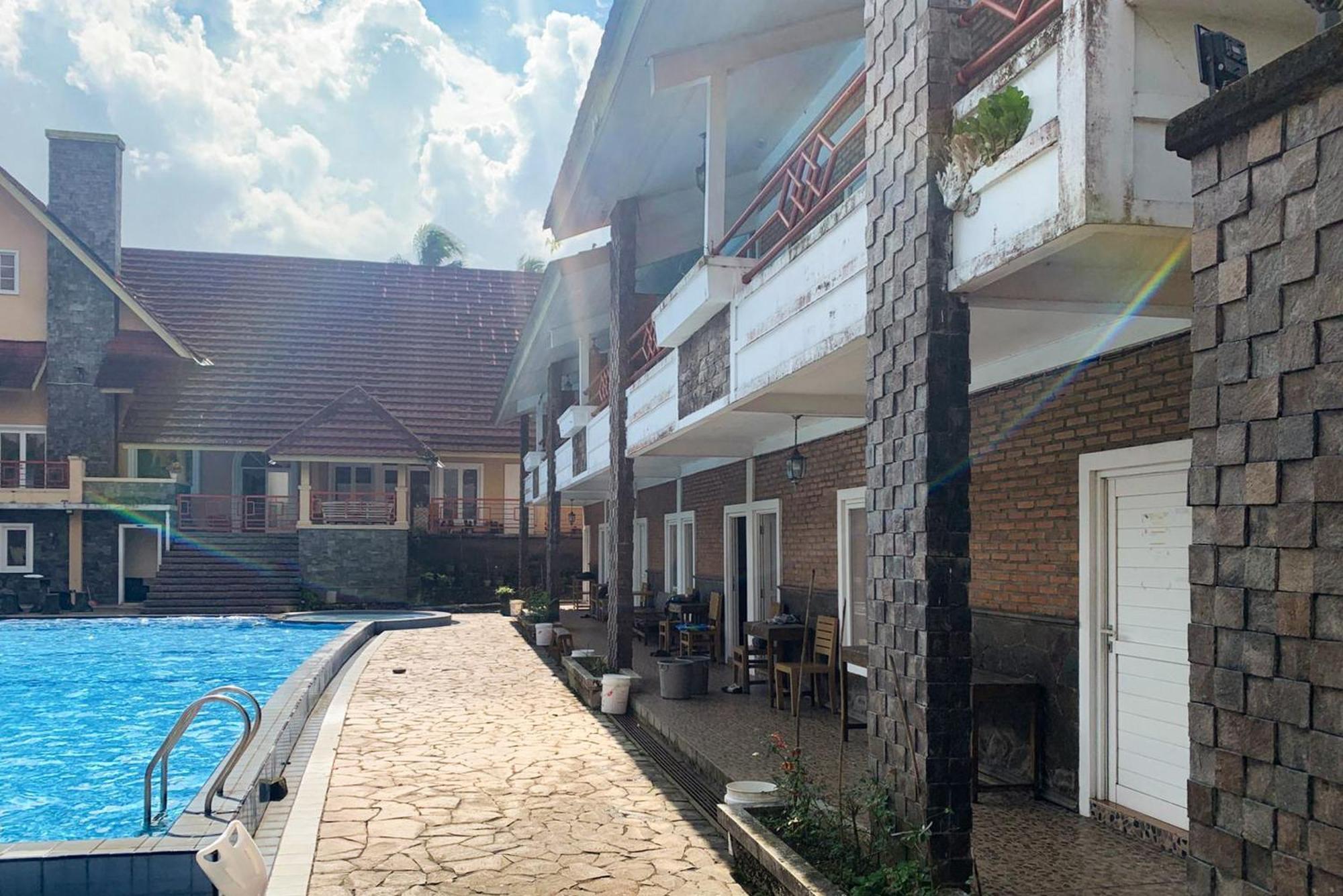 Urbanview Hotel Villa Q Gisting Bandjarnegeri Eksteriør bilde